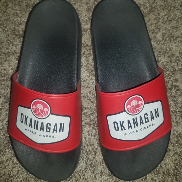 Sandals - Picture 4 of 11